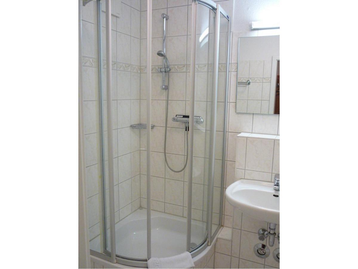 Residenz Am Strand Wohnung 1-11 Цингст Екстер'єр фото